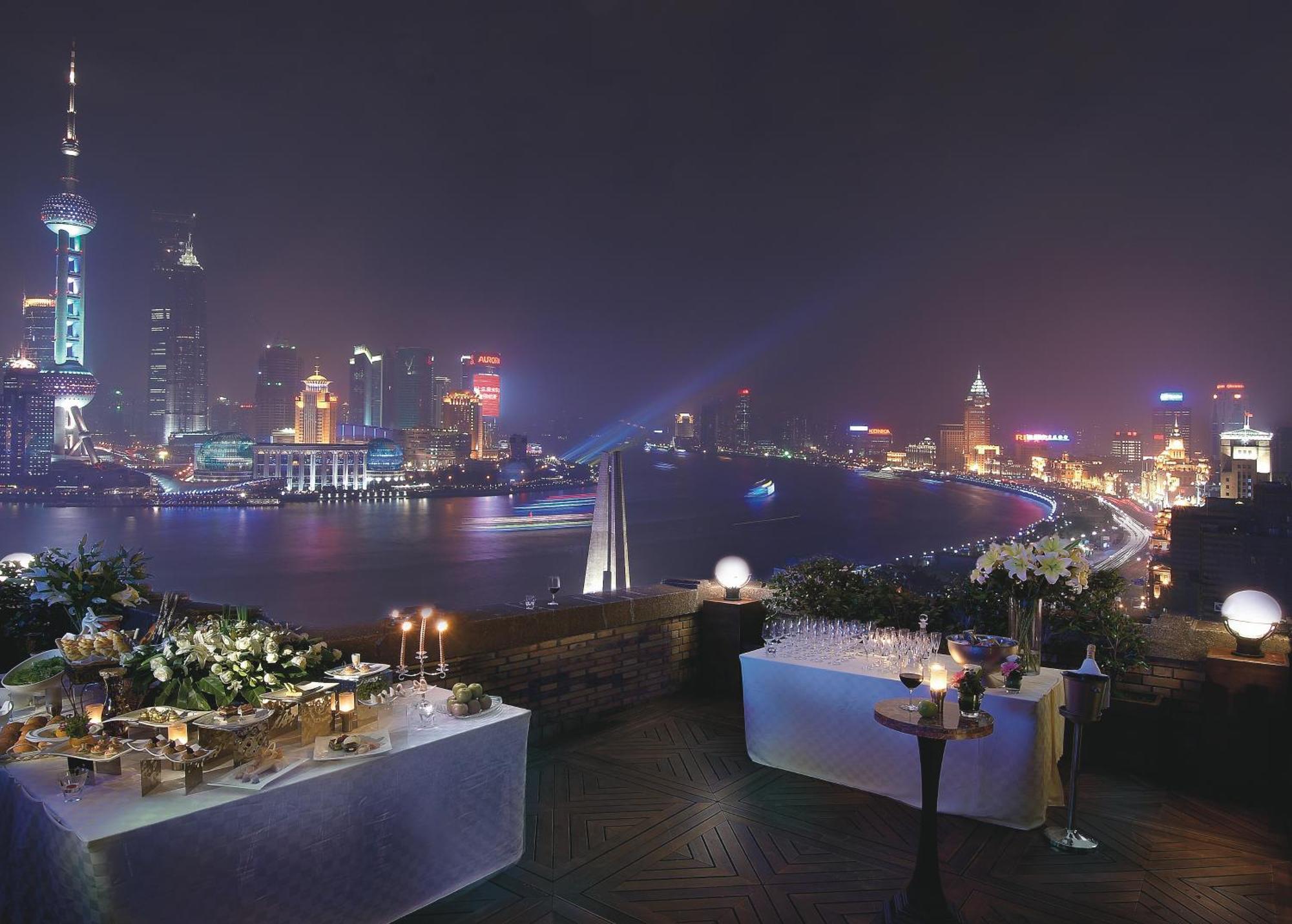 Broadway Mansions Hotel - On The Bund Shanghai Exterior foto