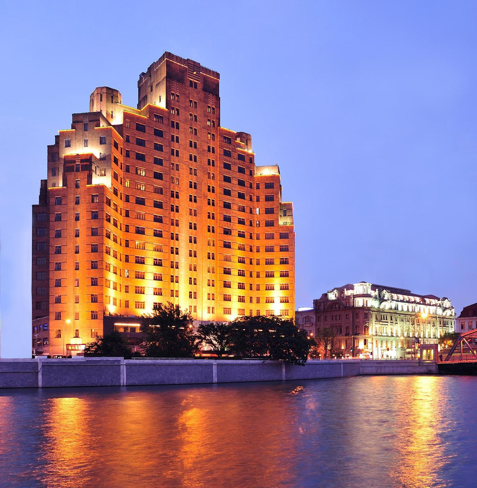 Broadway Mansions Hotel - On The Bund Shanghai Exterior foto