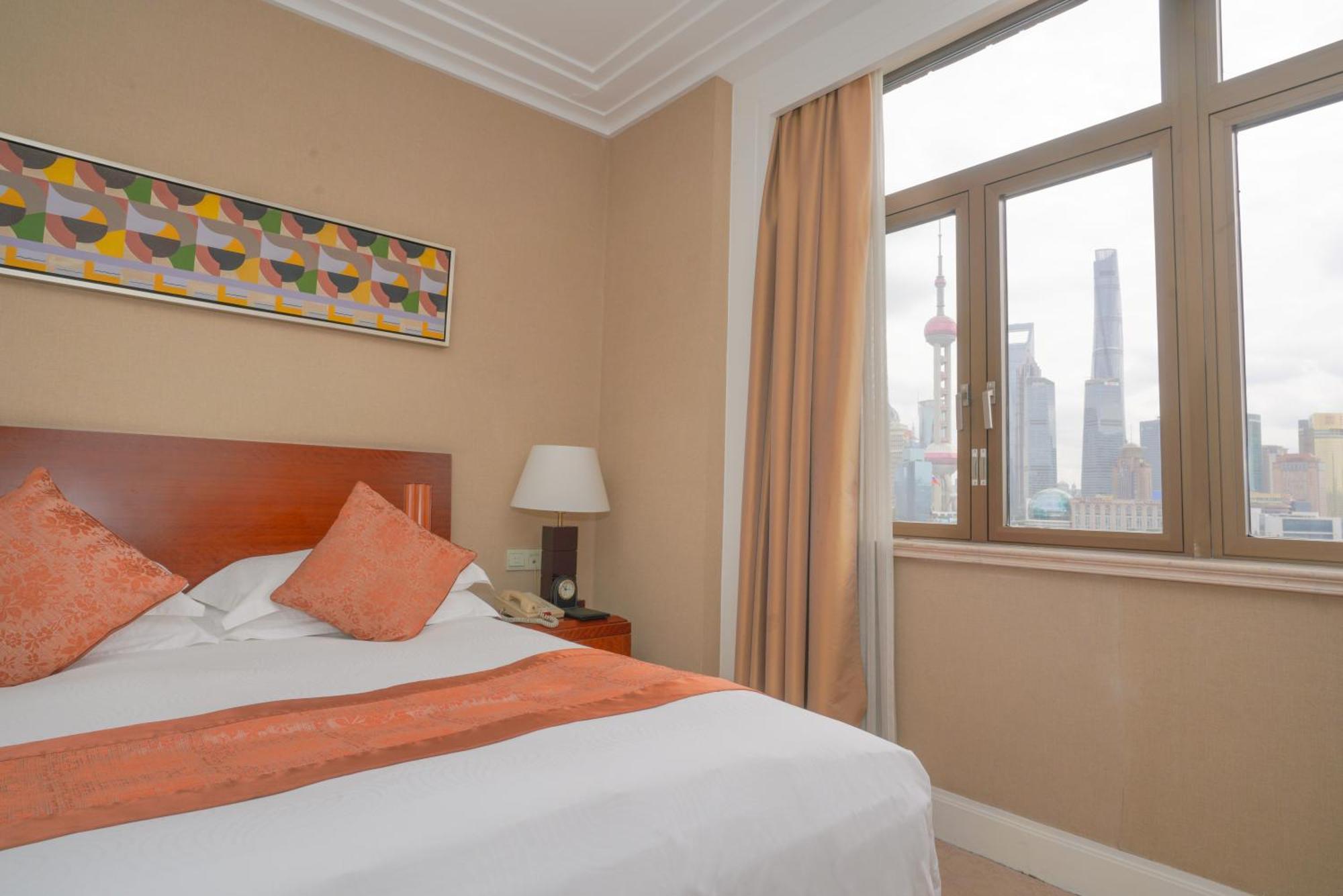 Broadway Mansions Hotel - On The Bund Shanghai Exterior foto